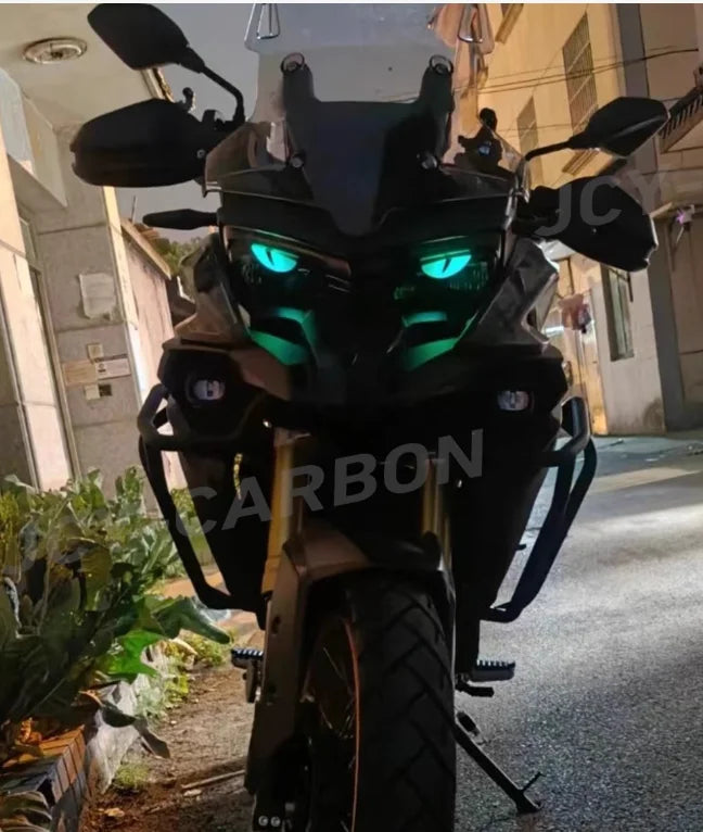 3D Devil's Eye Luminous Stickers Motorcycle Helmets Night Light Decor Cute Eyes Vinyl Decal Reflective Stickers Accessories